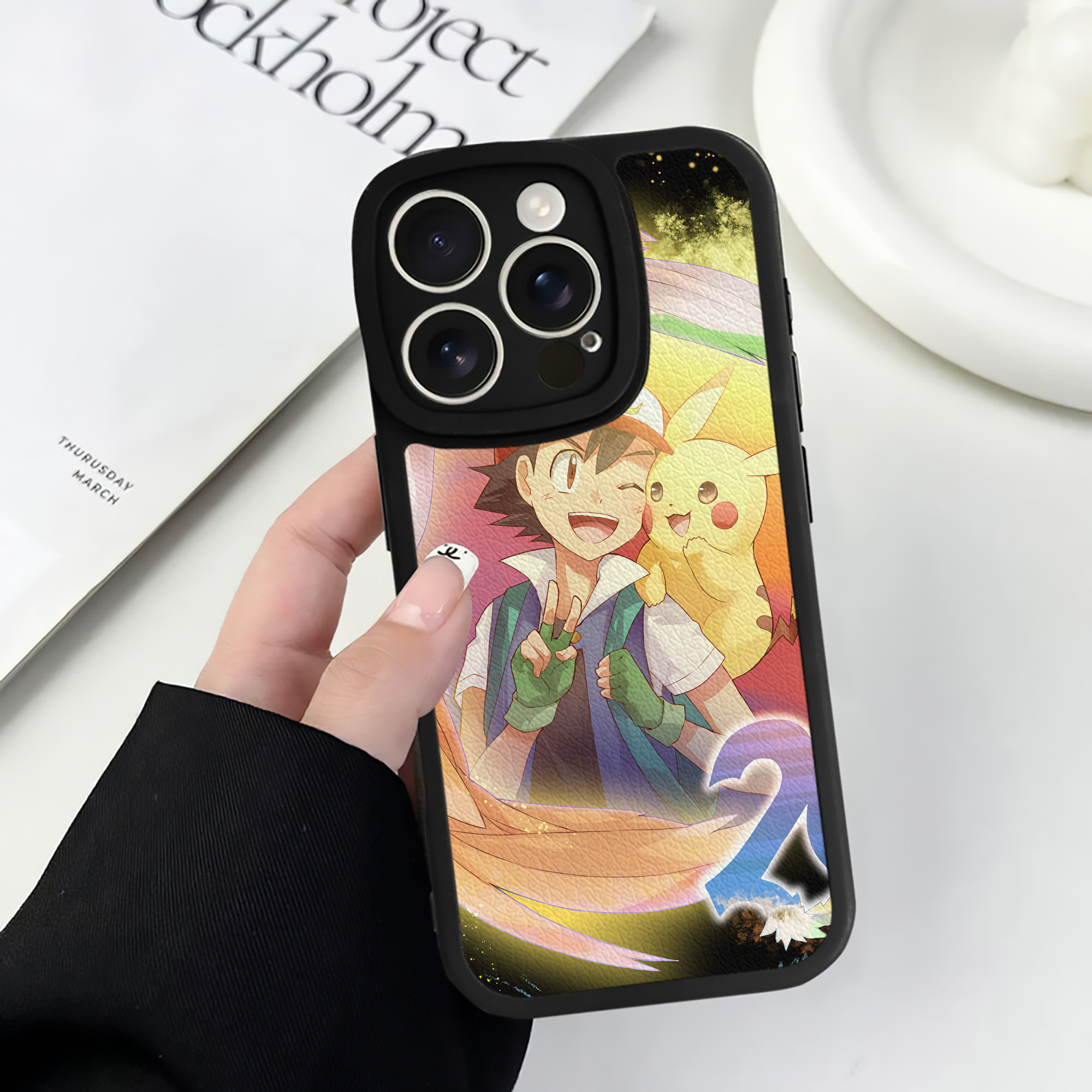 （画像用） ポケットモンスター Pokémon 【iPhone 16シリーズ対応】シリコンスマホケース（レザー調） 材質：シリコン